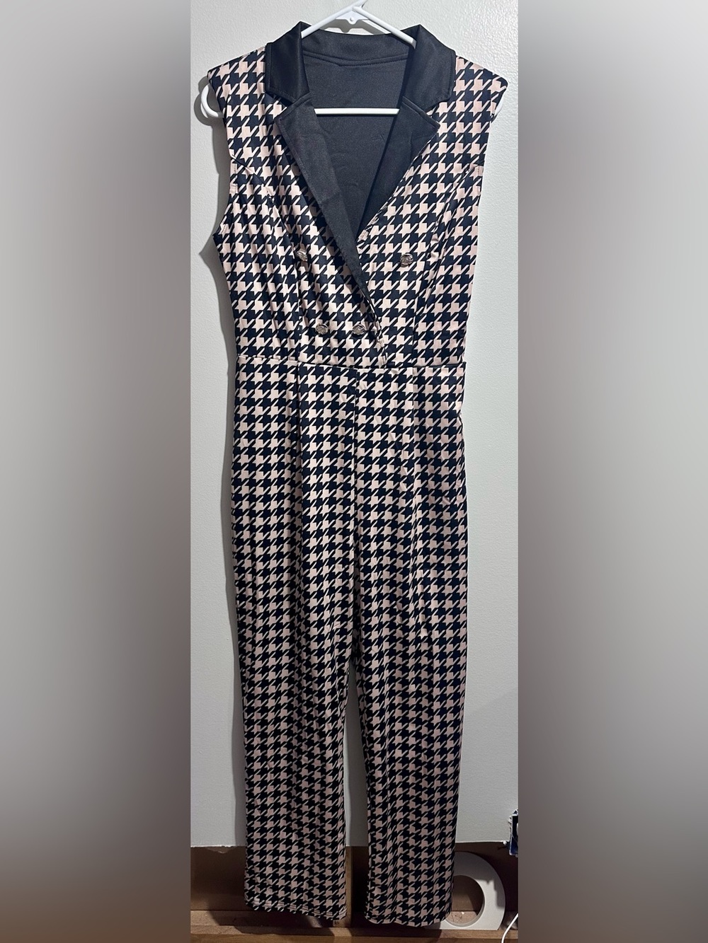 Sleeveless Houndstooth Jumpsuit Black Cream Size M (1480)